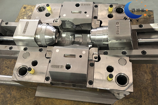 汽車配件模具注塑加工 汽車配件模具注塑加工